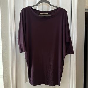 Women’s medium 41 Hawthorne top. Plum colored.